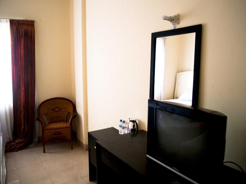 King Hotel Wates  Luaran gambar